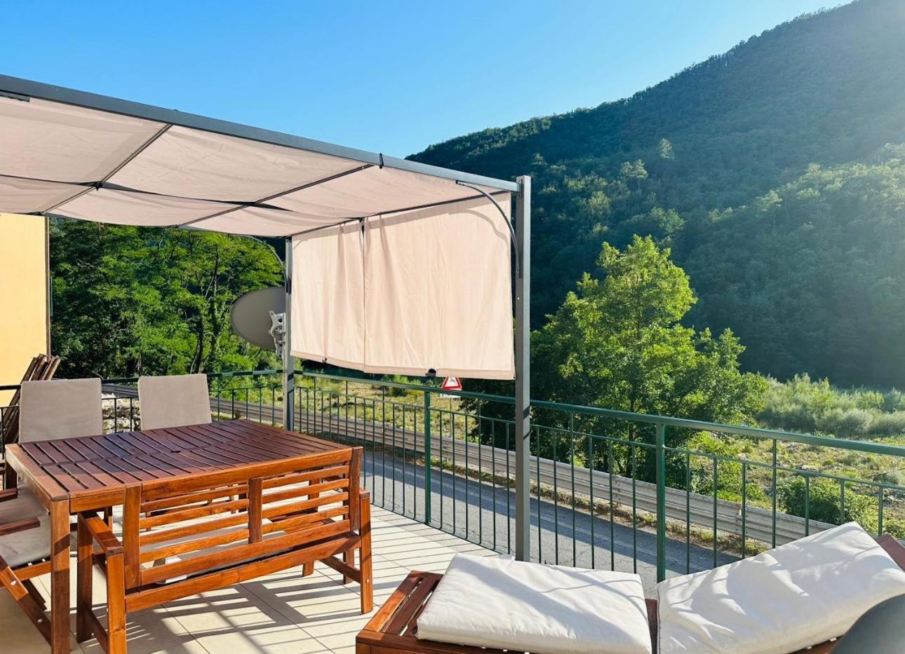 Apartament Stain Bridge San Pietro Vara Zewnętrze zdjęcie